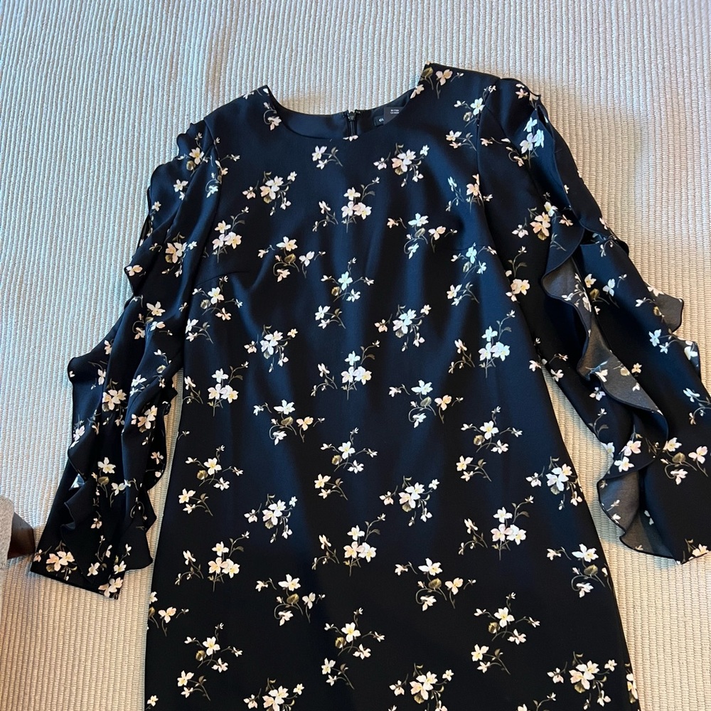 Club Monaco - Black Floral Dress with Ruffled Sleeves